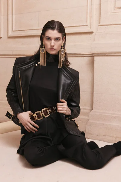 Look 32